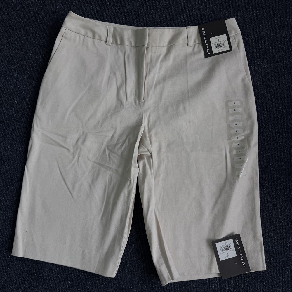 Josephine Chaus City Shorts Womens 8 Beige Twill Chino Stretch Bermuda New Stone